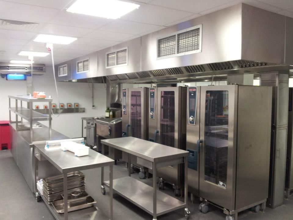 Steel Fabrication design in kitchen equipments